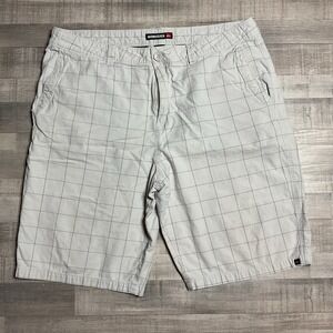 Quicksilver Shorts Mens Size 36 Light Off‎ White Chino Casual Shorts